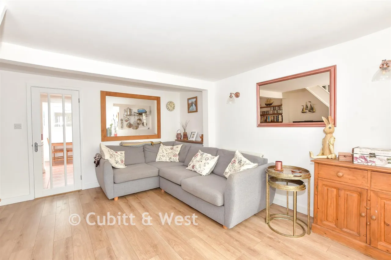 Lumley Road, Emsworth, PO10, photo 4