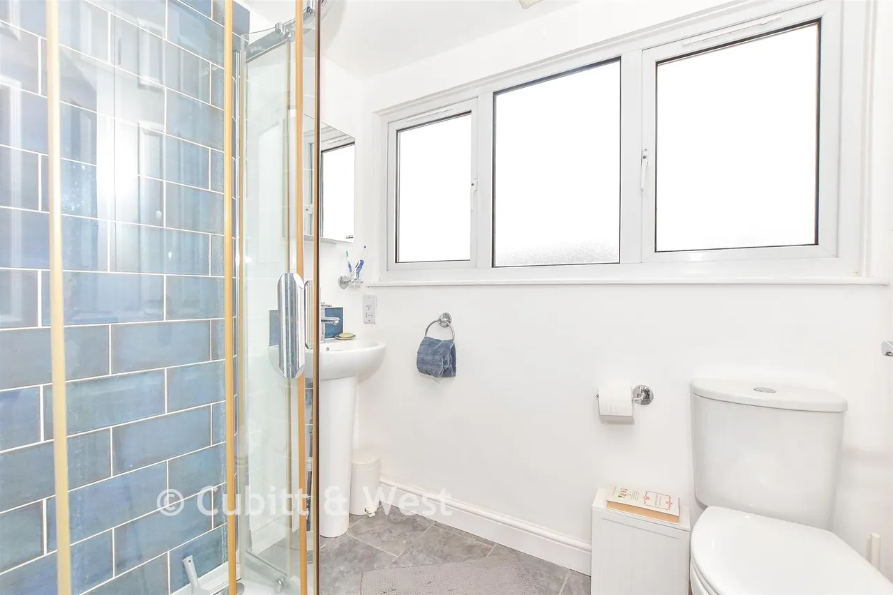 Lumley Road, Emsworth, PO10, photo 8
