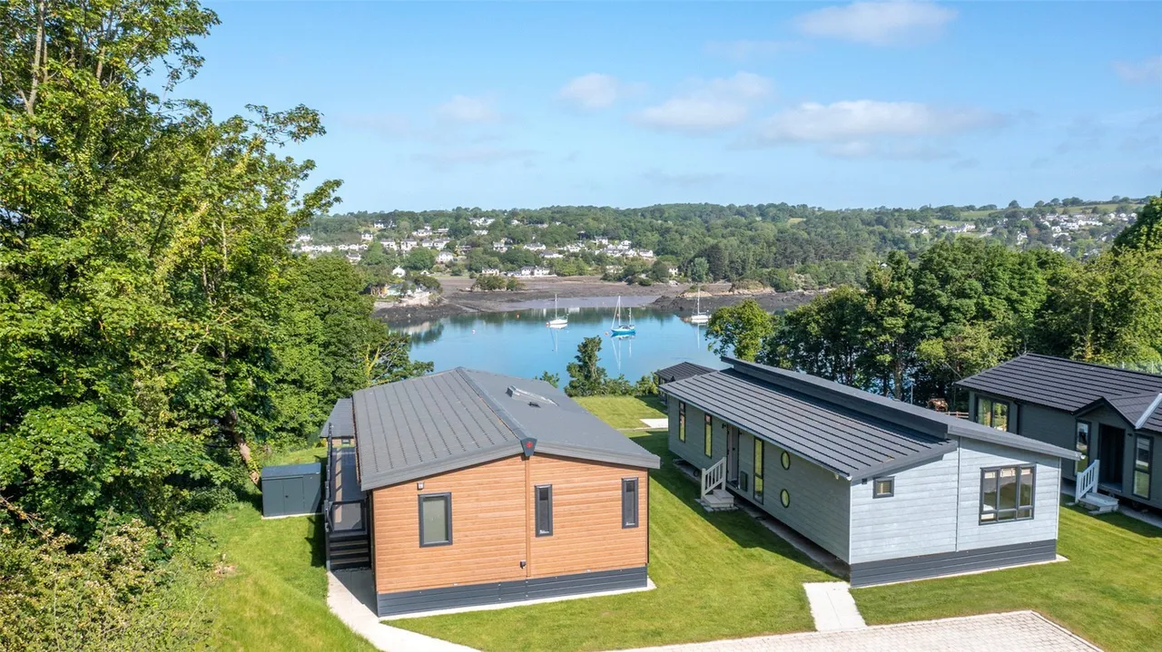 The Straits Luxury Lodge Park, Holyhe, photo 19
