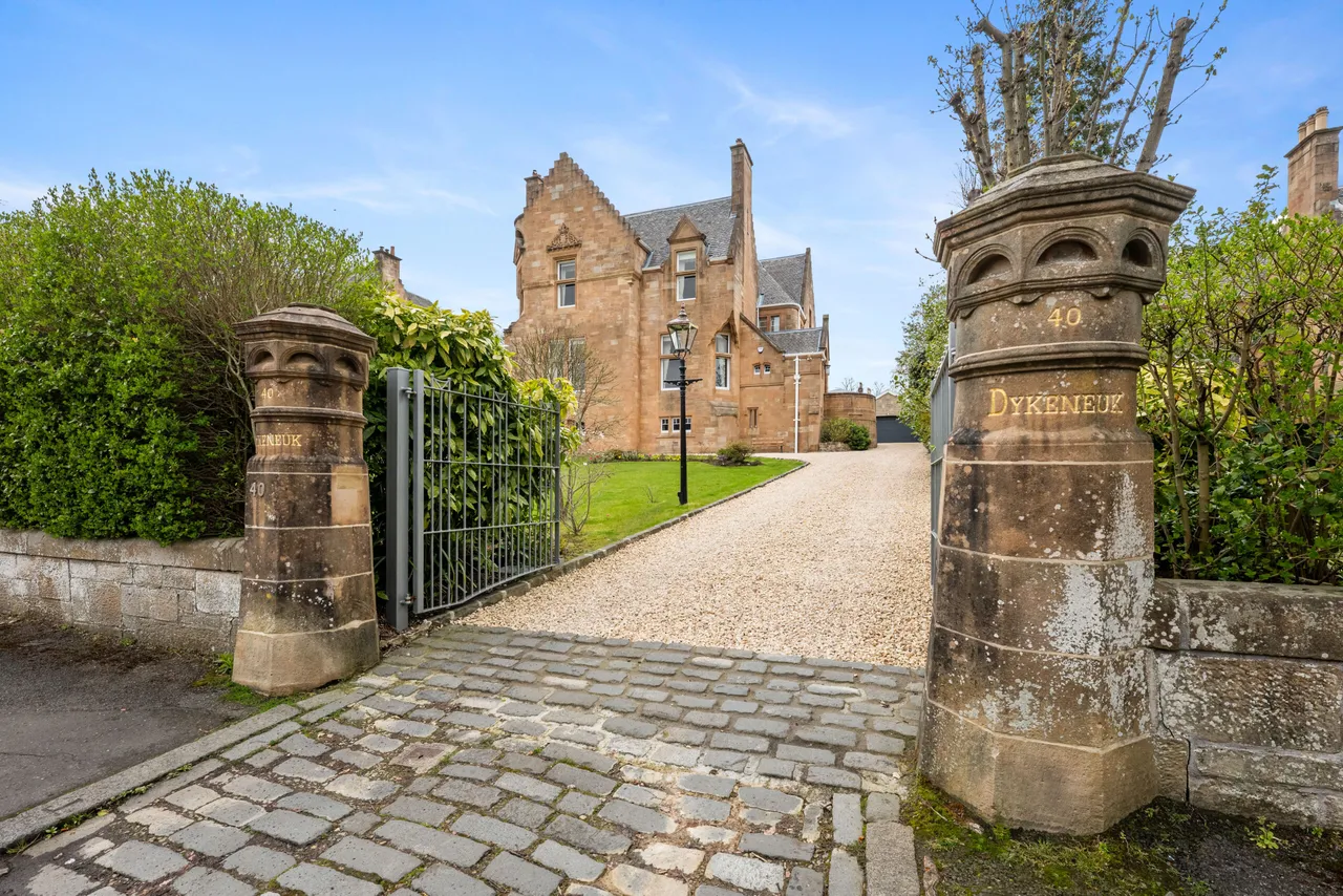 Dykeneuk, 40 Dalziel Drive, Pollokshields, G41 4HY, photo 46