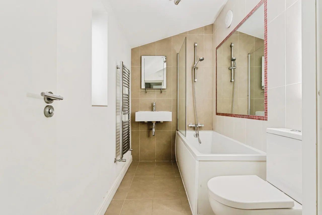 Turners Road, London, E3, photo 13