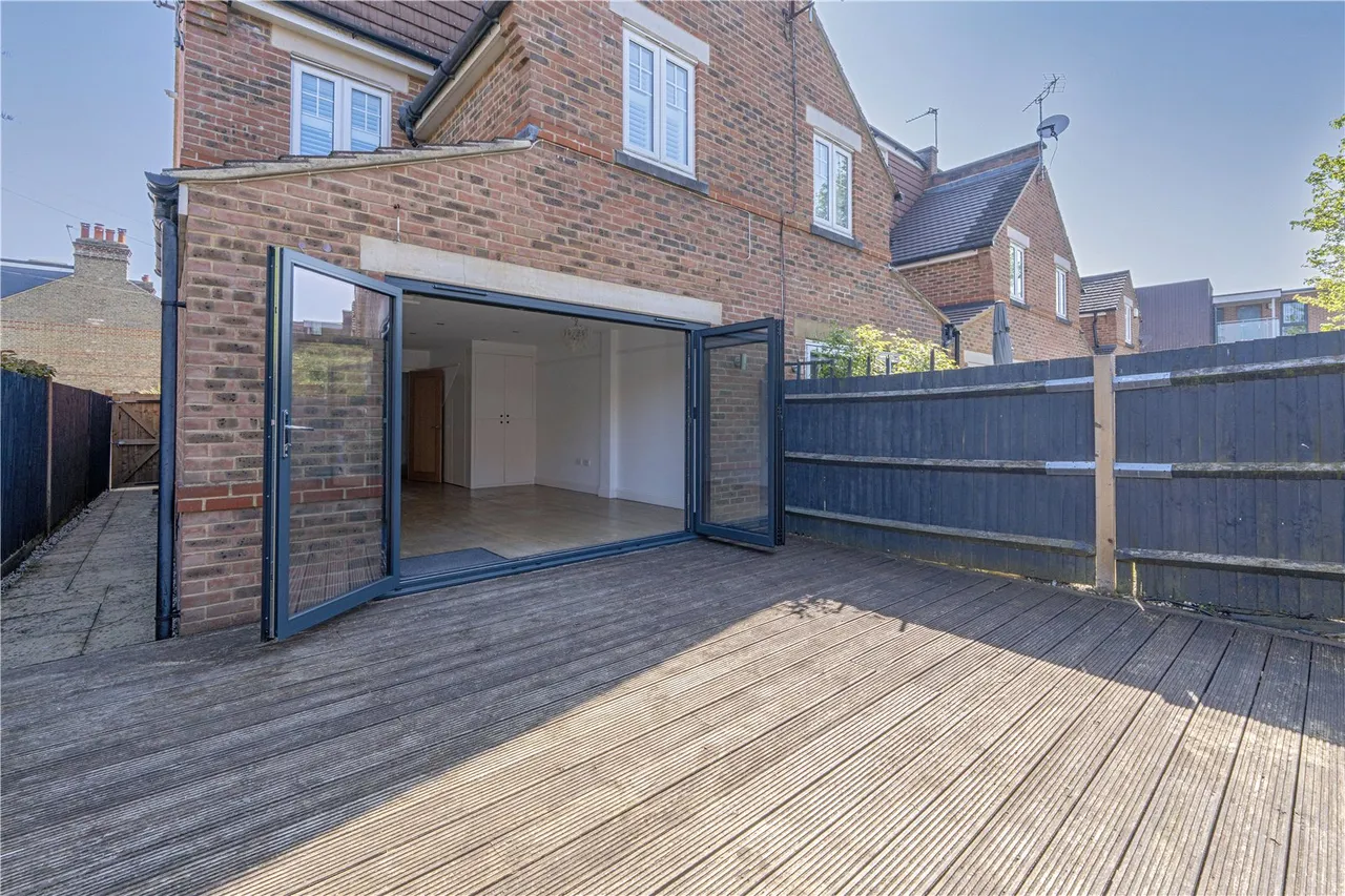 Camac Road, Twickenham, TW2 6NU, photo 2