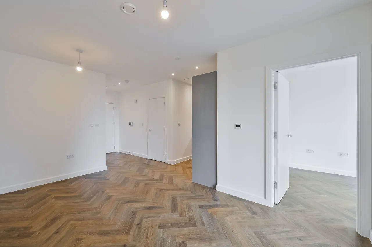 London, NW6, photo 5