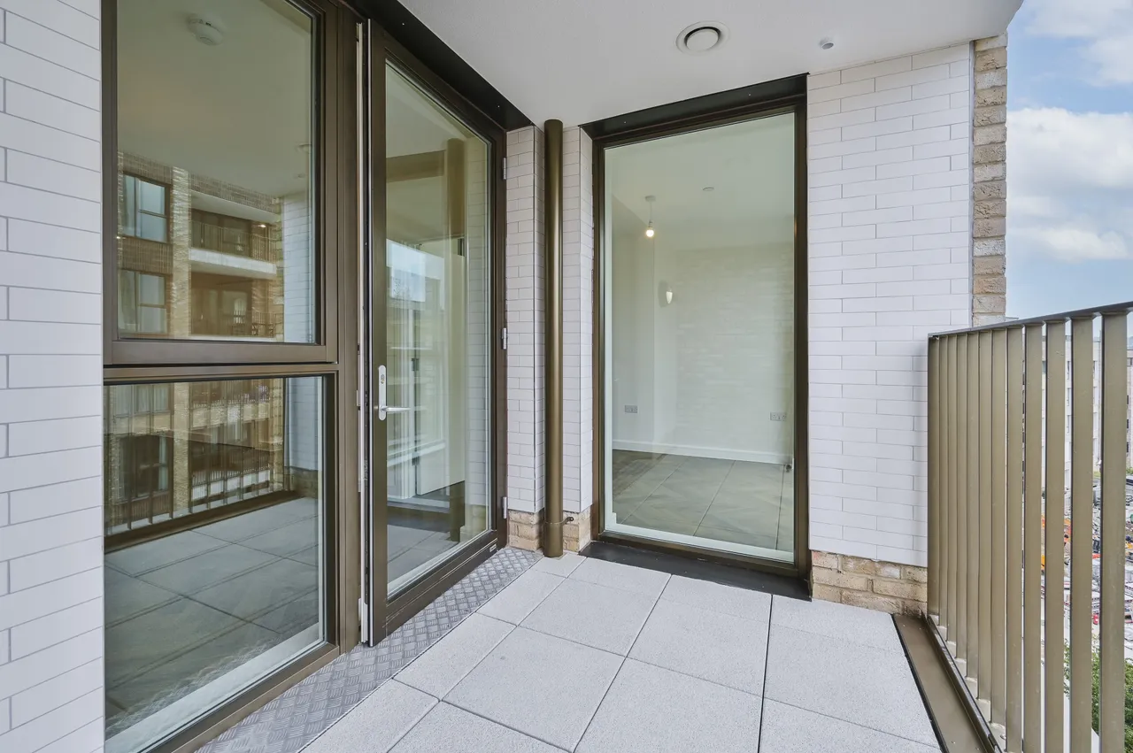 London, NW6, photo 11
