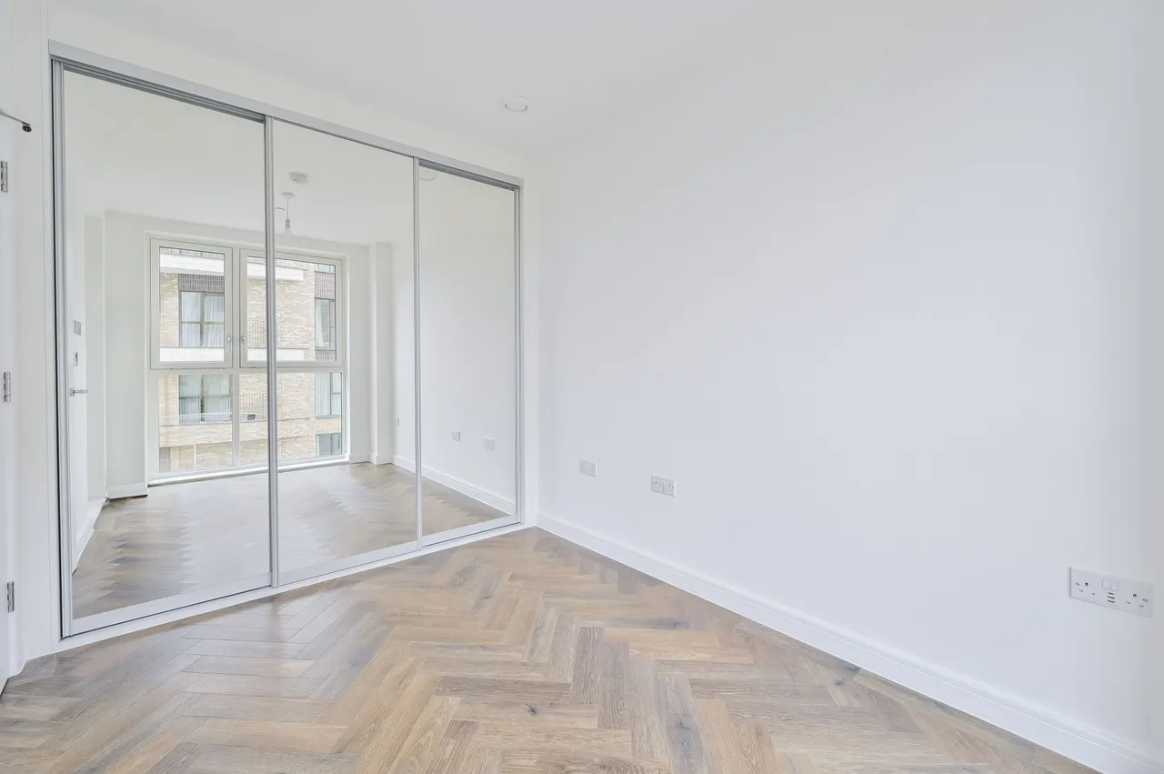 London, NW6, photo 15