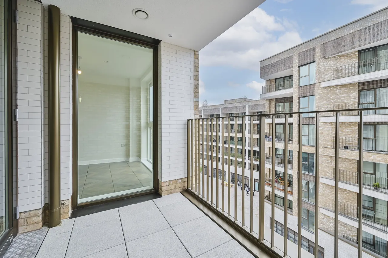 London, NW6, photo 12