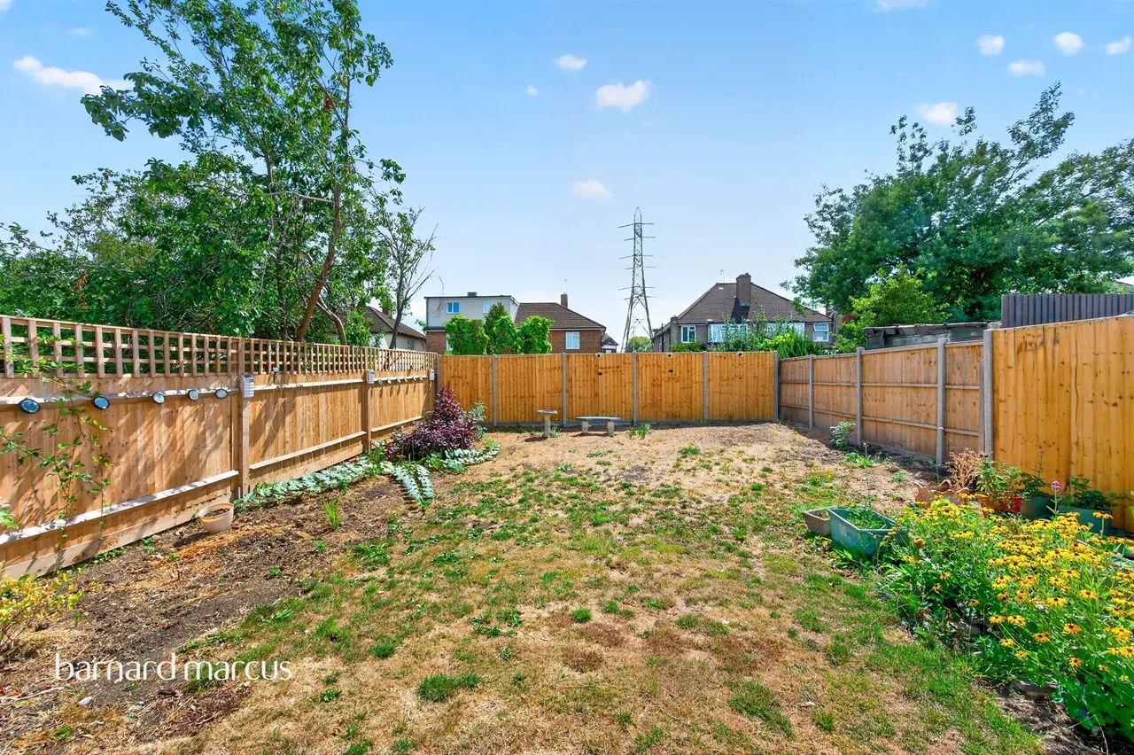 Lawrence Avenue, New Malden, KT3, photo 16