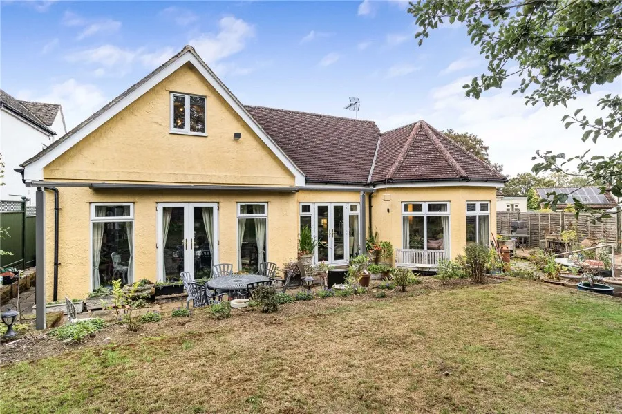 with 5 bedrooms in Saffron Walden, CB11, photo 24