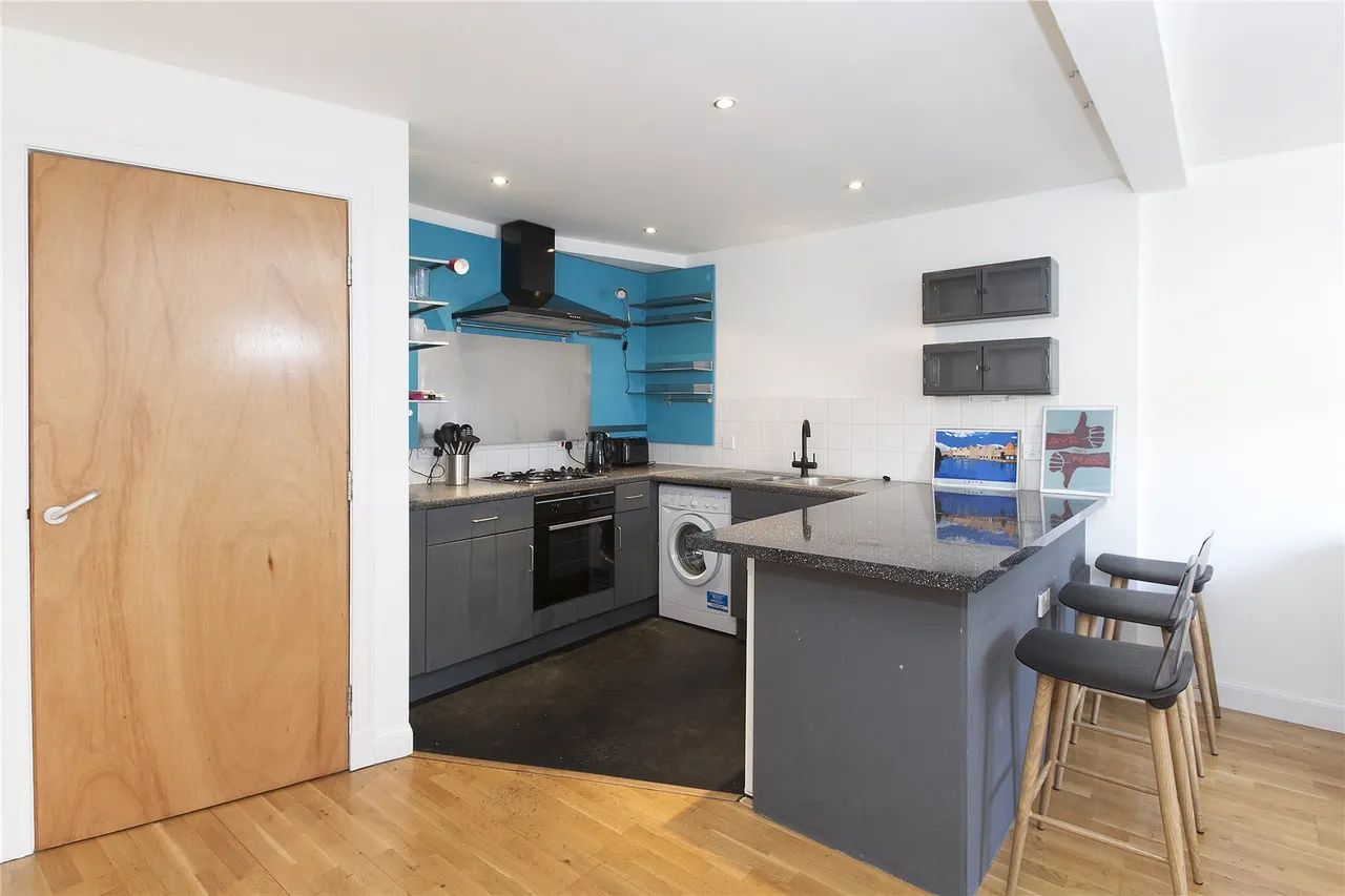 Water Street, Edinburgh, EH6, photo 5