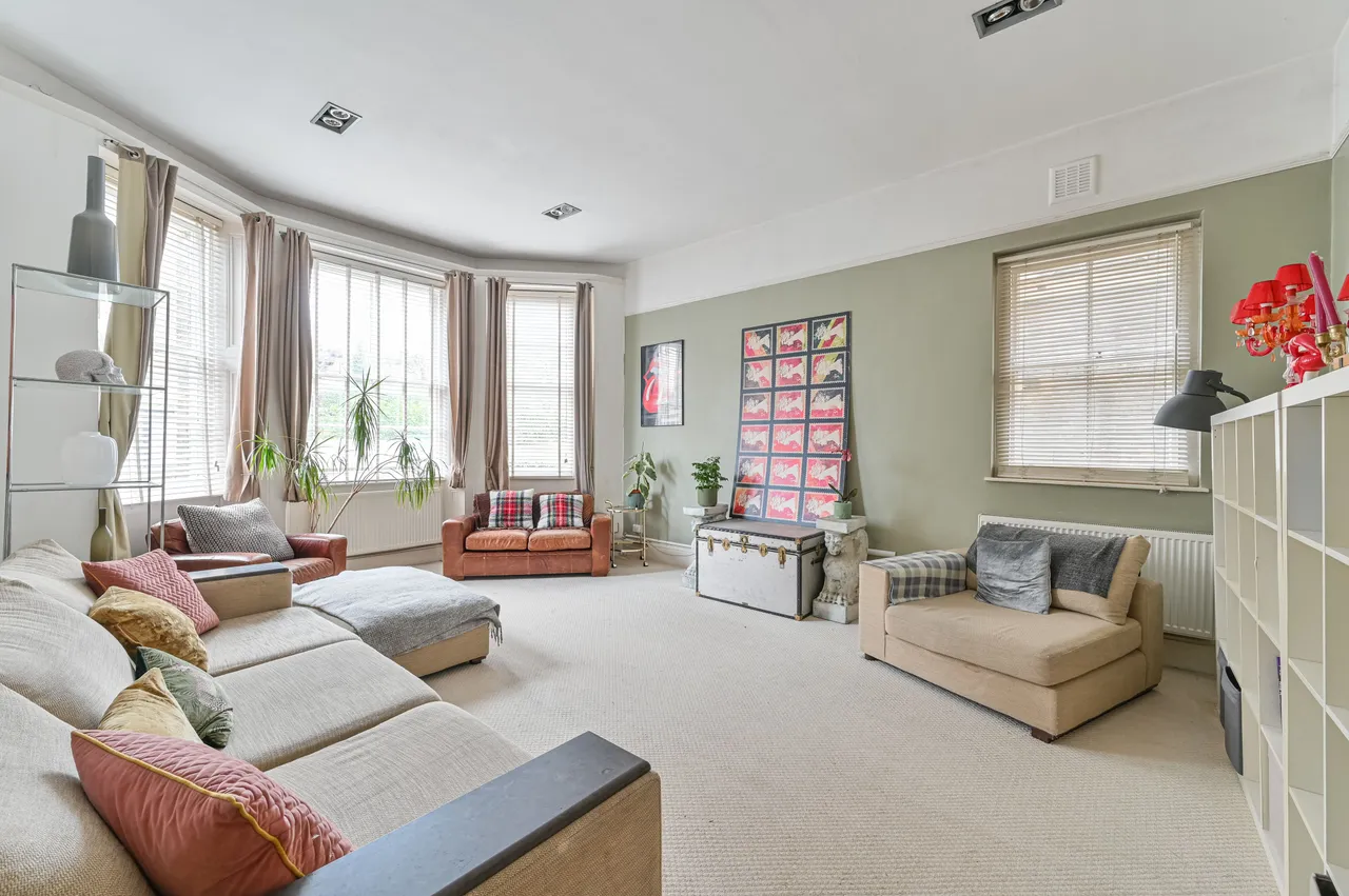 3 bed flat for sale — Flat A, 85 Anerley Road, London