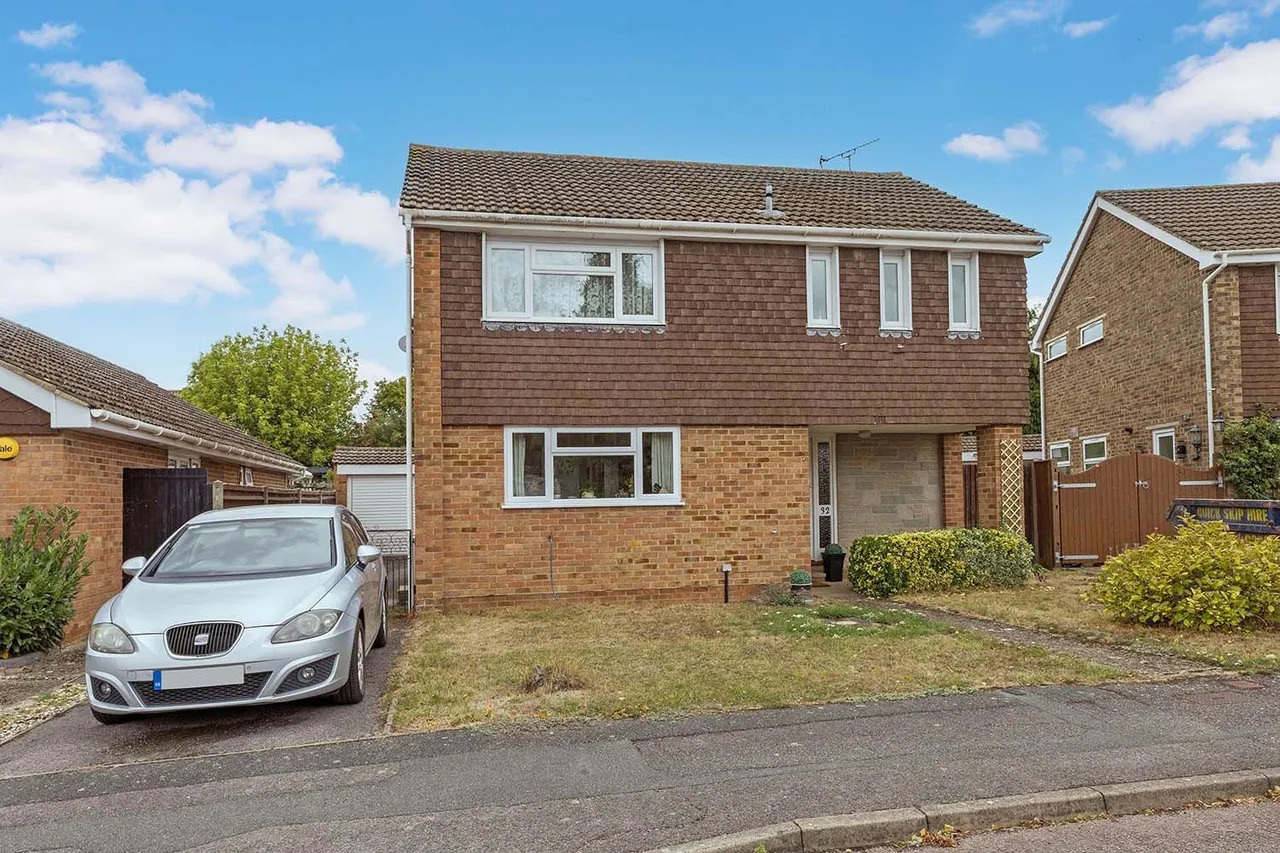 Hemsdale, Cranbrook Drive, Maidenhead, Berkshire SL6 6SL, photo 22