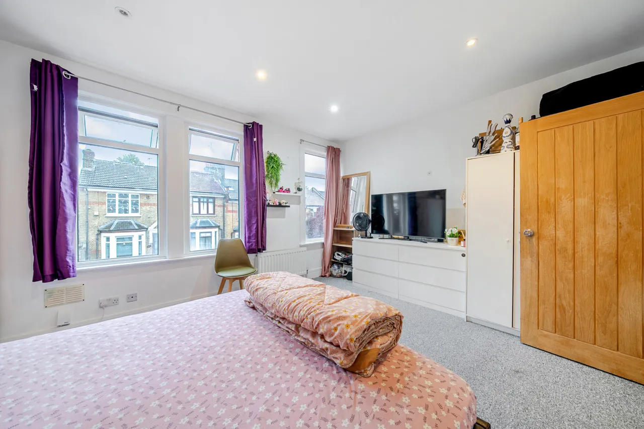 Myrtledene Road, SE2, photo 7