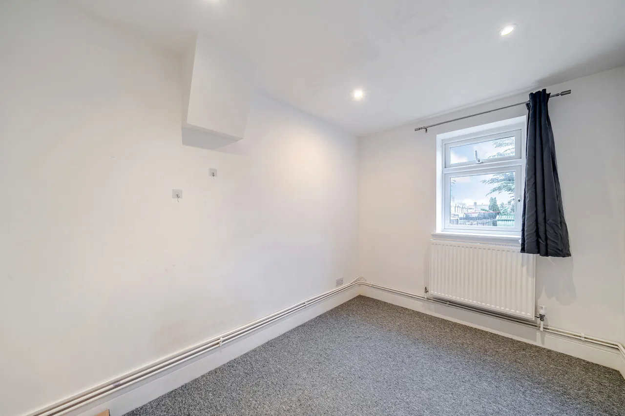 Myrtledene Road, SE2, photo 18