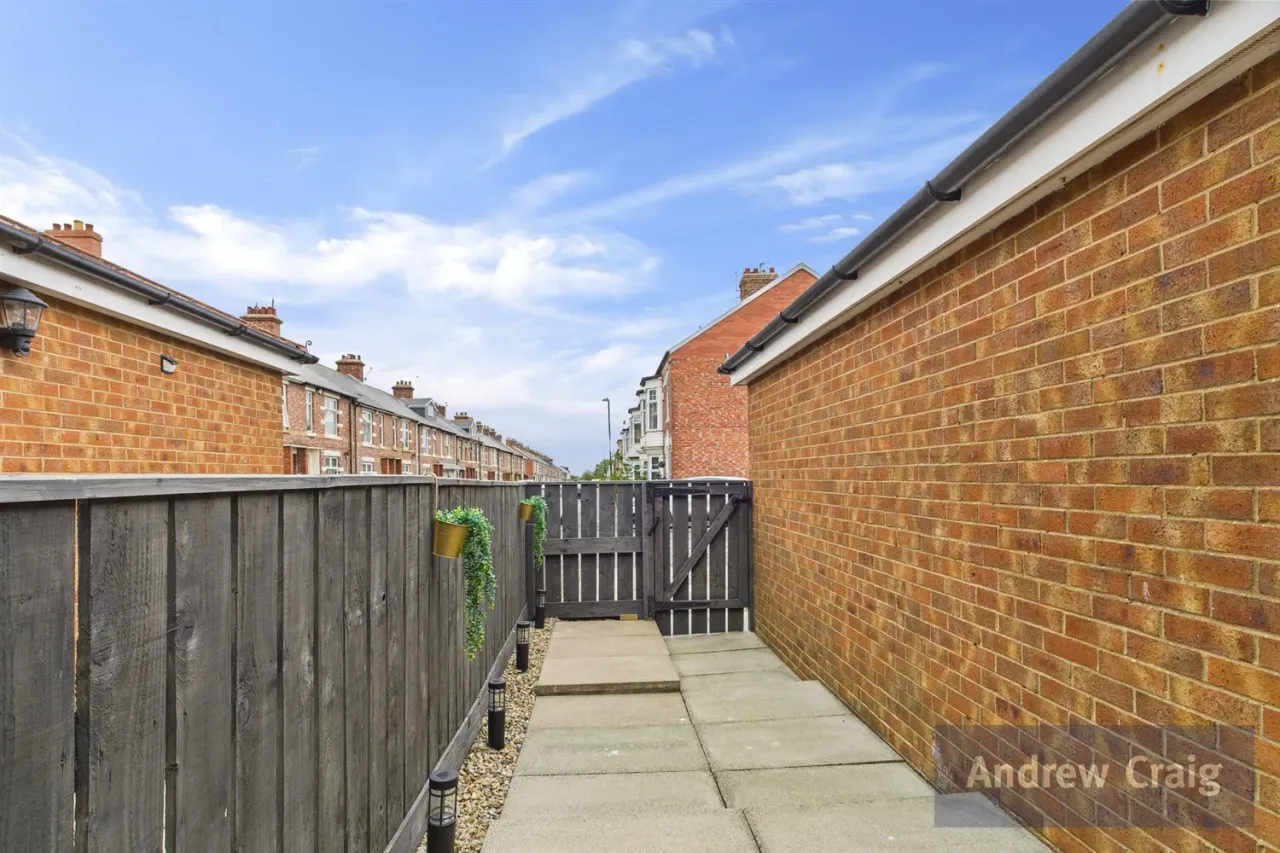 Fitzpatrick Place, South Shields, NE33, photo 21