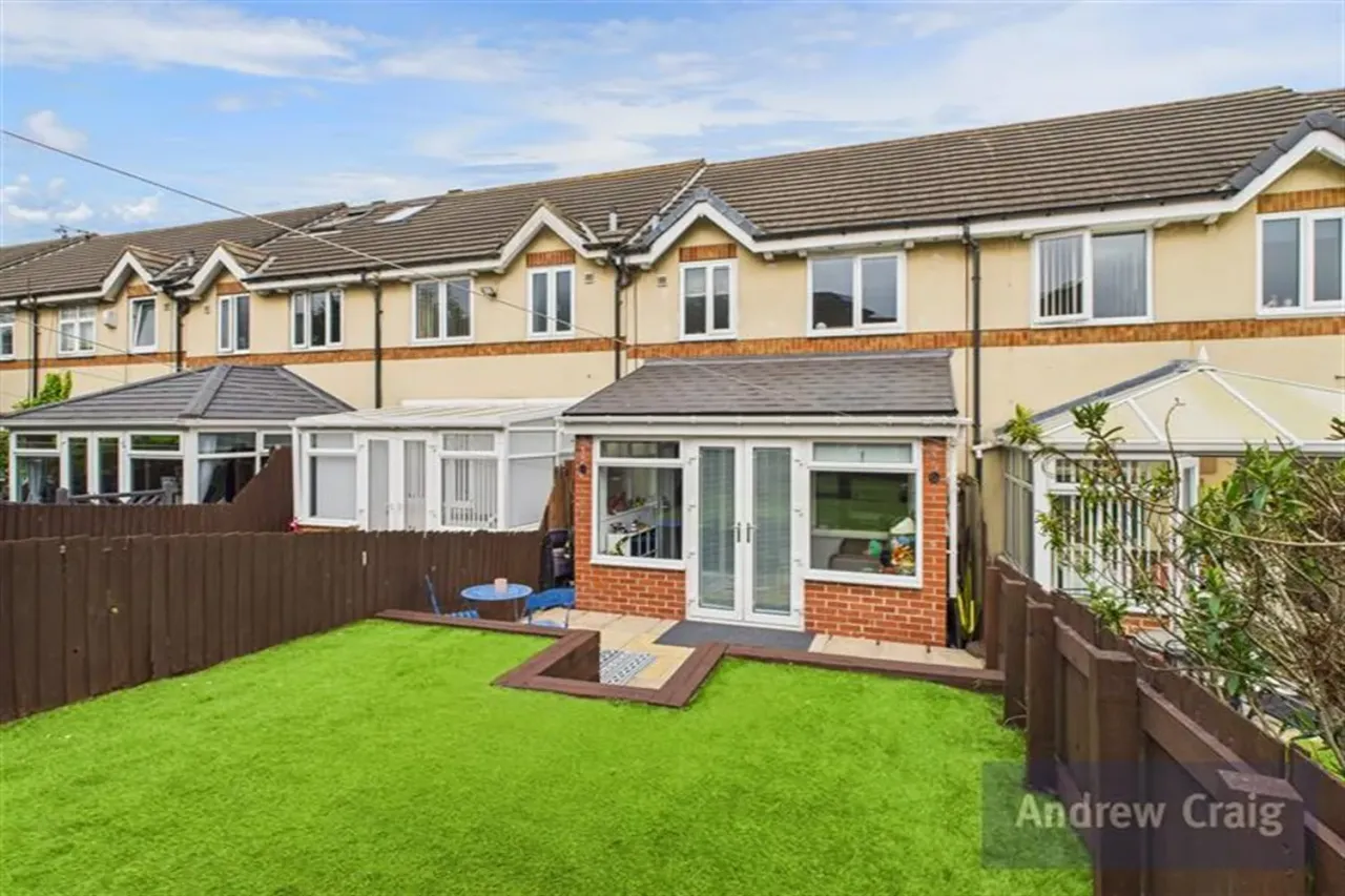 2 bed house for sale, Fitzpatrick Place, South Shields, NE33