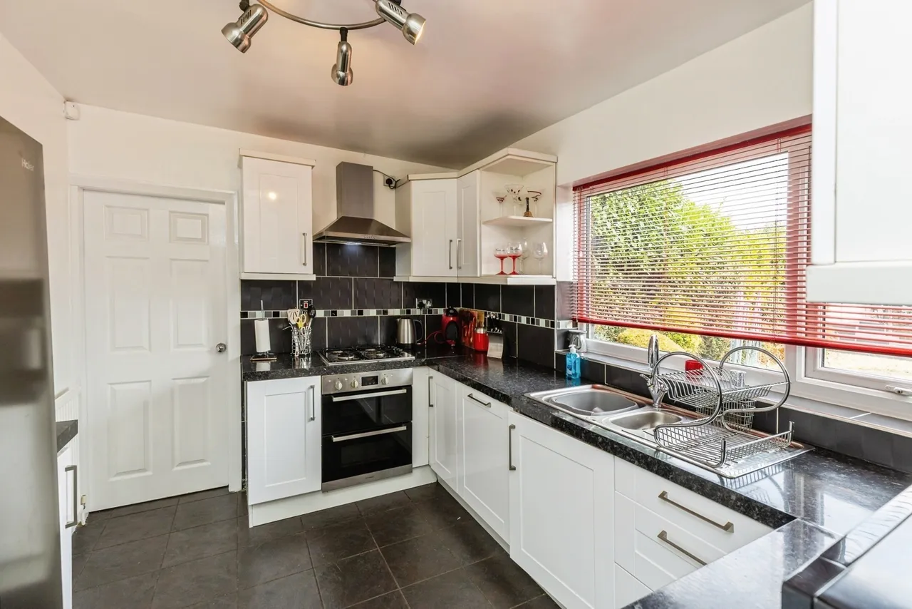Ffordd Garmonydd, Wrexham, LL12, photo 8