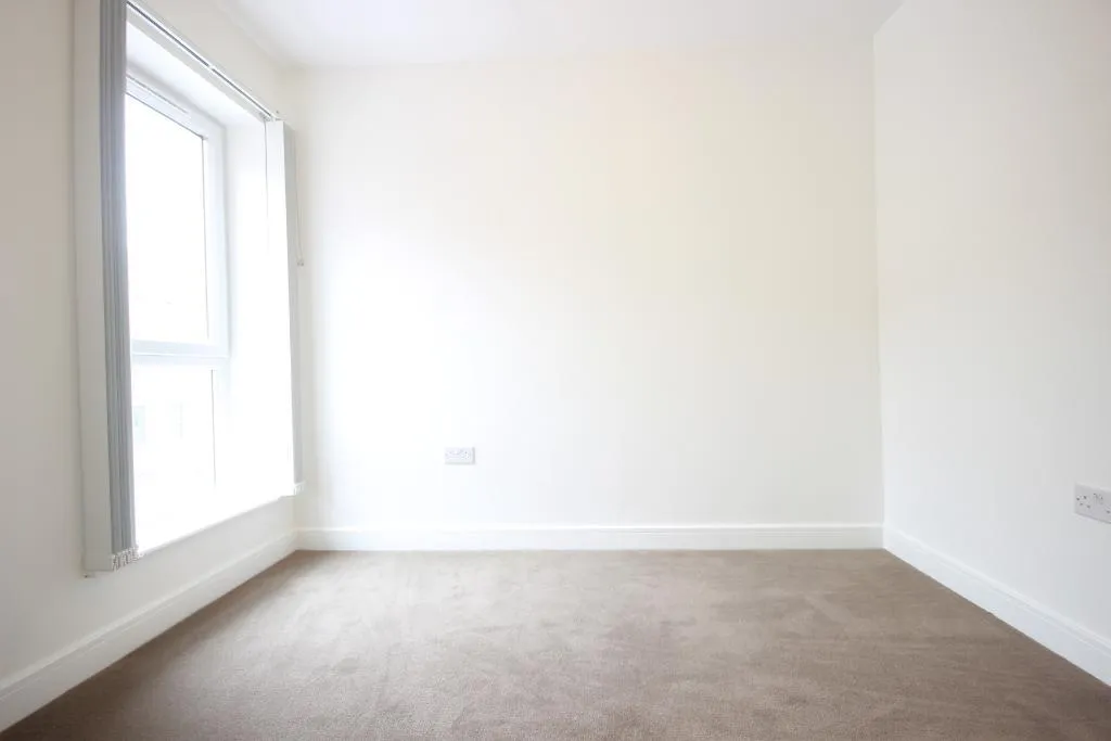 Campus Avenue, Dagenham, RM8, photo 9