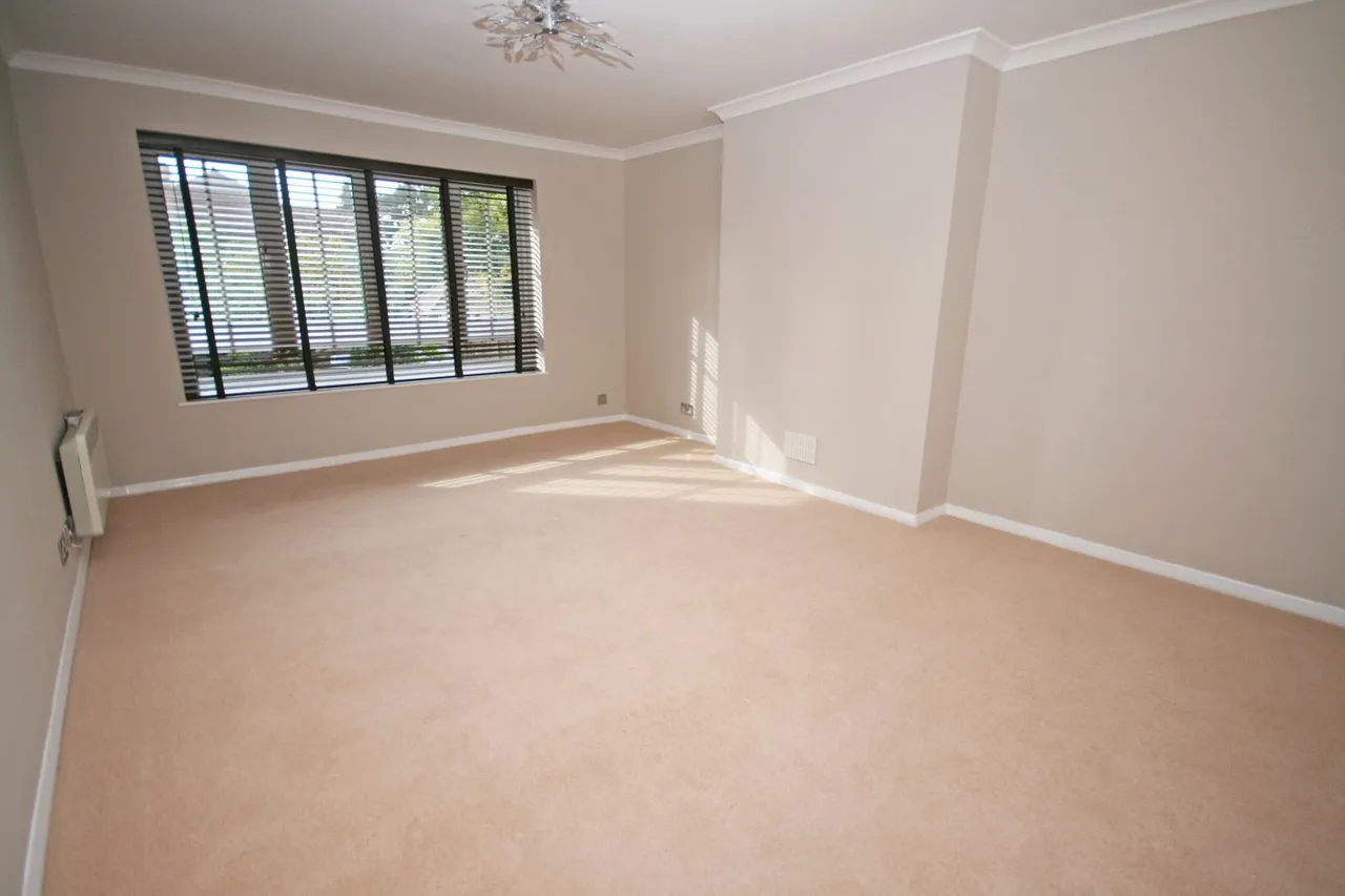 Park Lane, Beaconsfield, HP9, photo 5