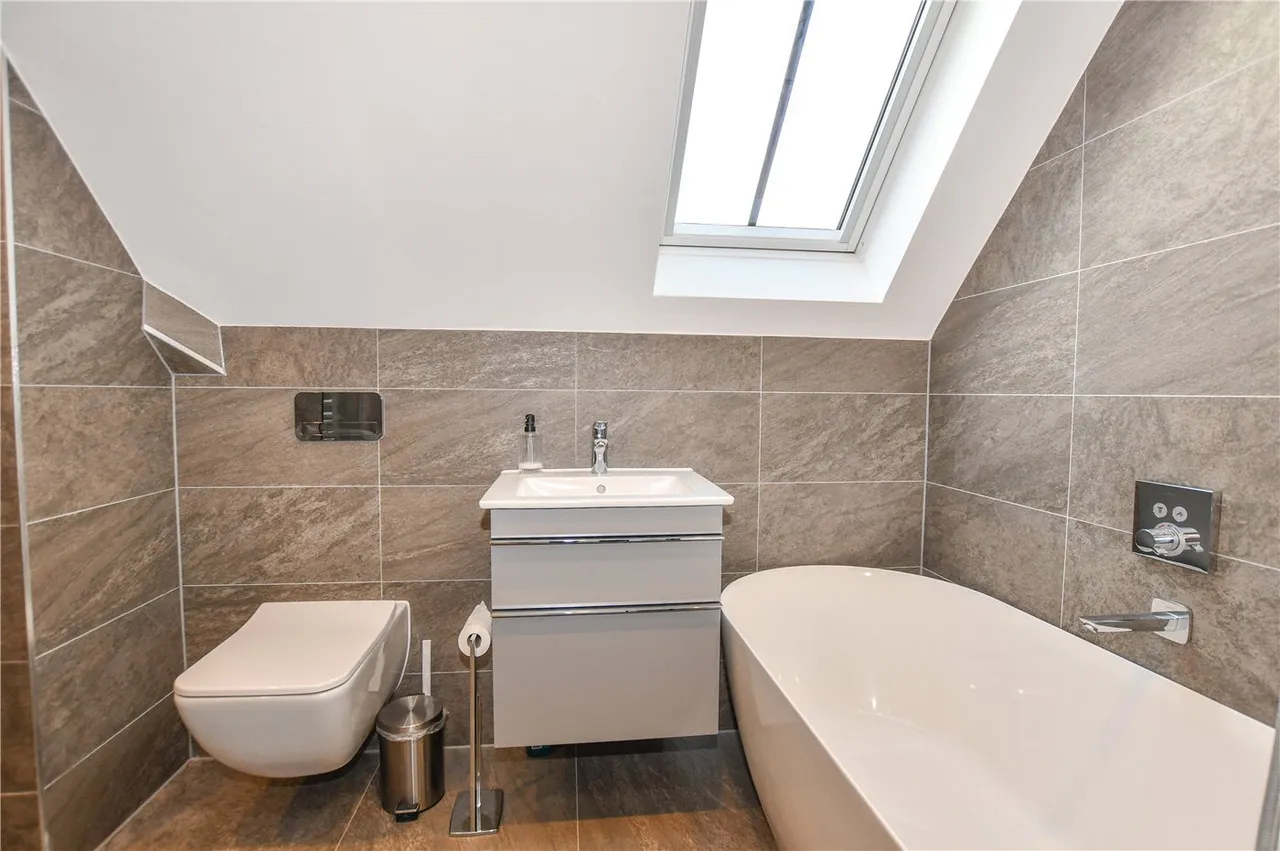 Nelsons Lane, Hurst, RG10, photo 11