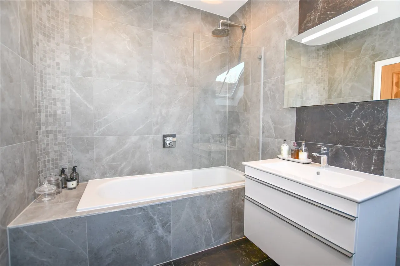 Nelsons Lane, Hurst, RG10, photo 17