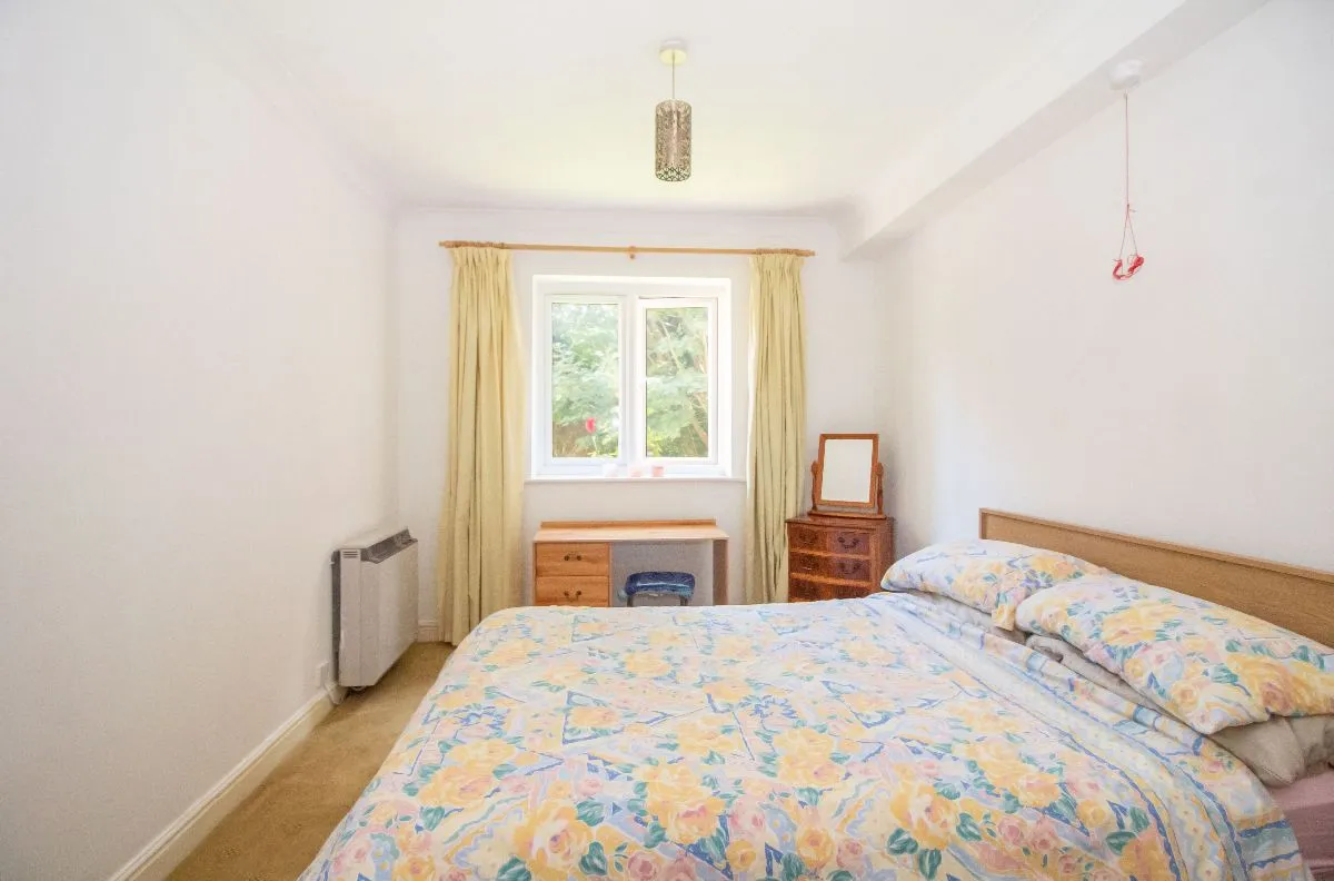 Havant Road, Horndean, Waterlooville, PO8 0XA, photo 14