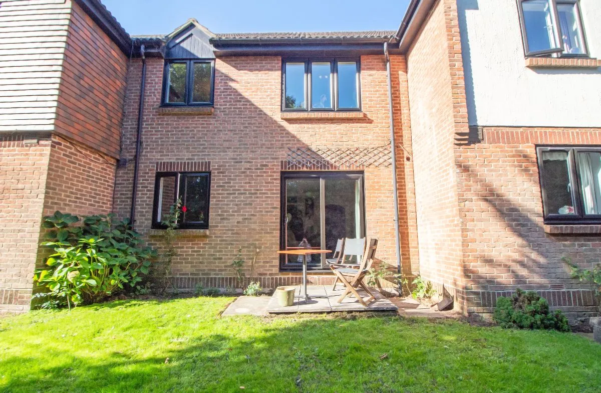 Havant Road, Horndean, Waterlooville, PO8 0XA, photo 8