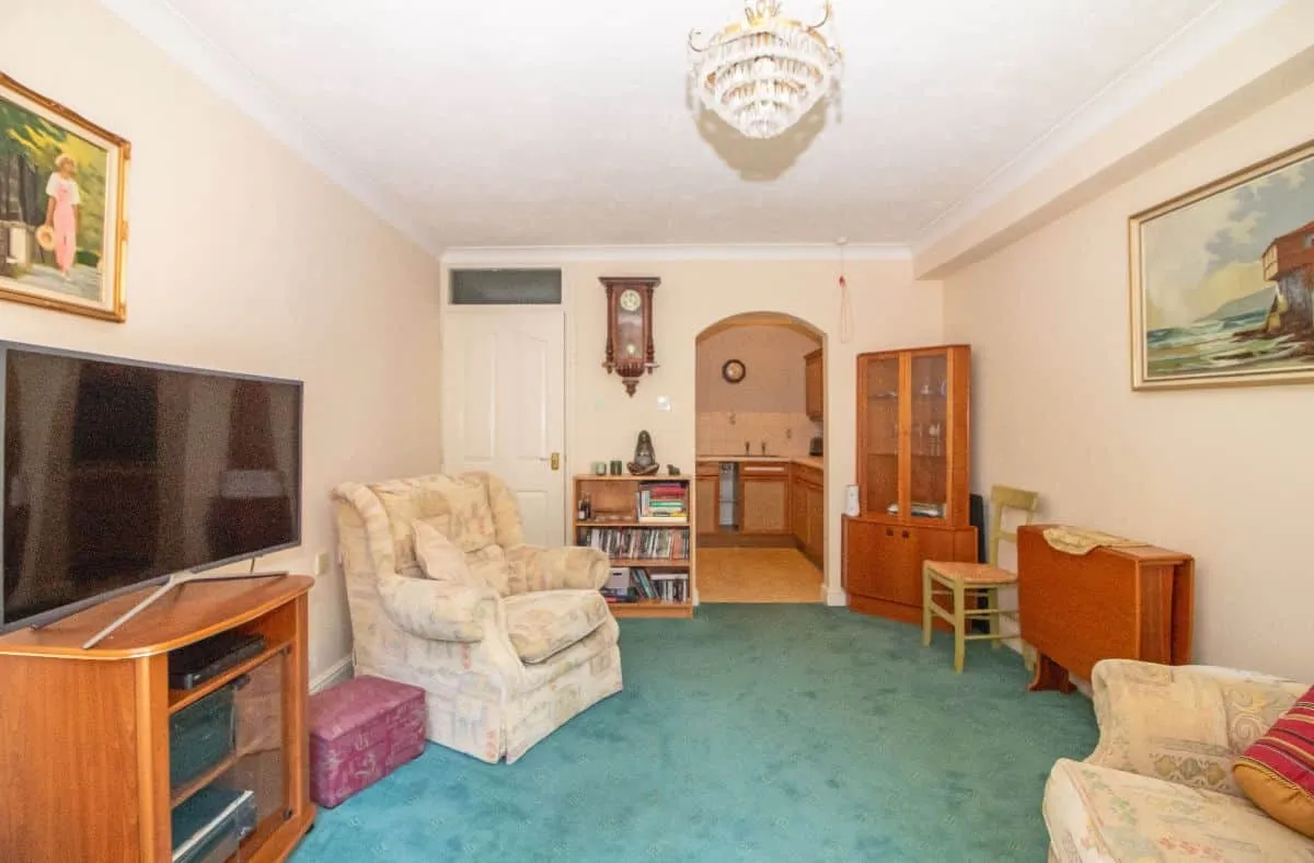 Havant Road, Horndean, Waterlooville, PO8 0XA, photo 12