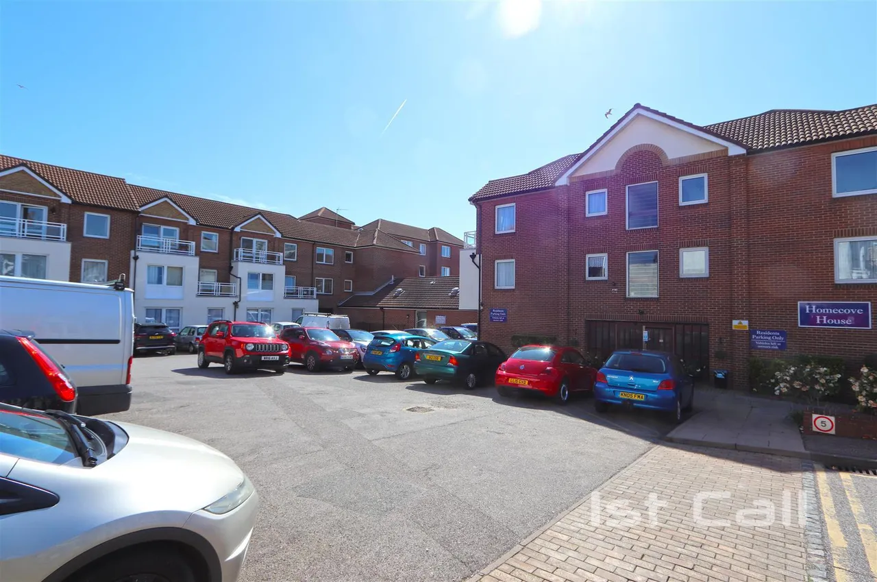 Holland Road, Westcliff-On-Sea, photo 12