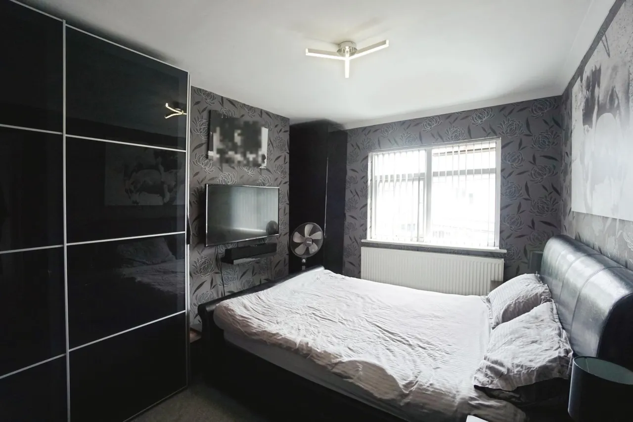 Rowan Crescent, Bradmore, WV3, photo 9