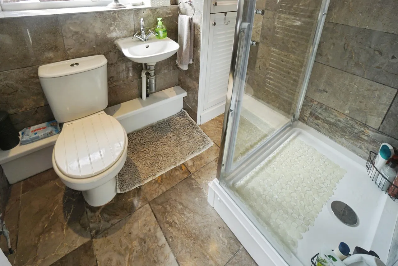 Rowan Crescent, Bradmore, WV3, photo 3