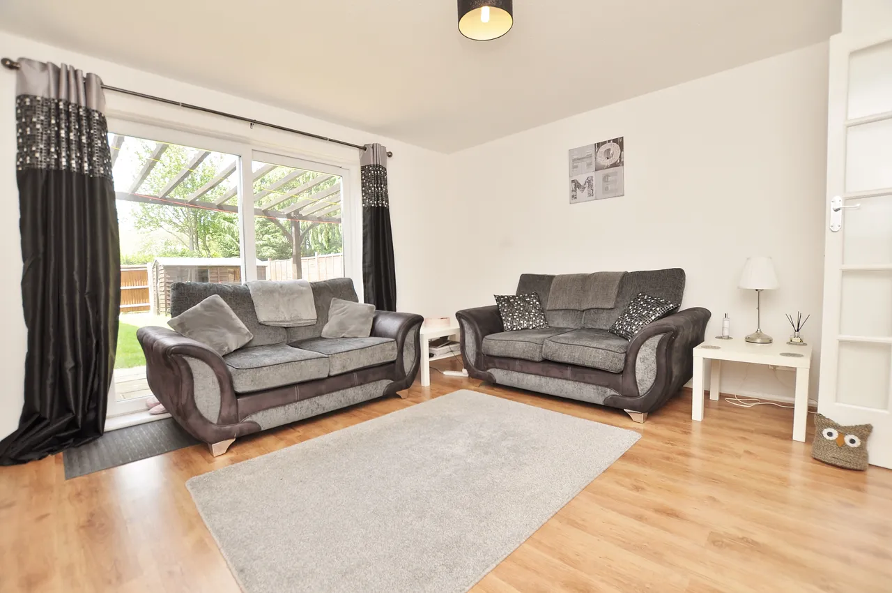 Emmanuel Close, Guildford, GU2, photo 4