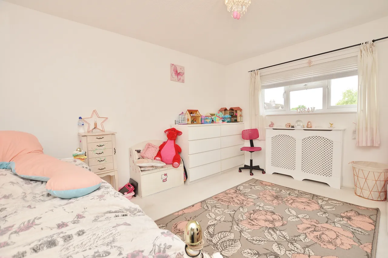 Emmanuel Close, Guildford, GU2, photo 7