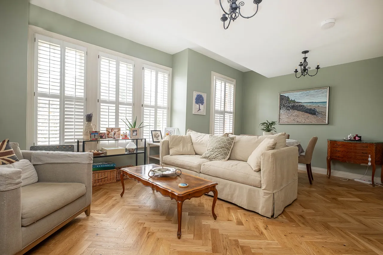Salford Road, London, SW2, photo 5