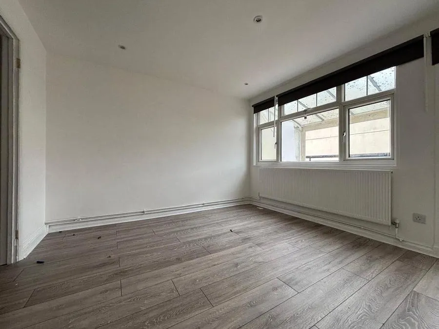 Renown Close, Croydon, CR0, photo 13