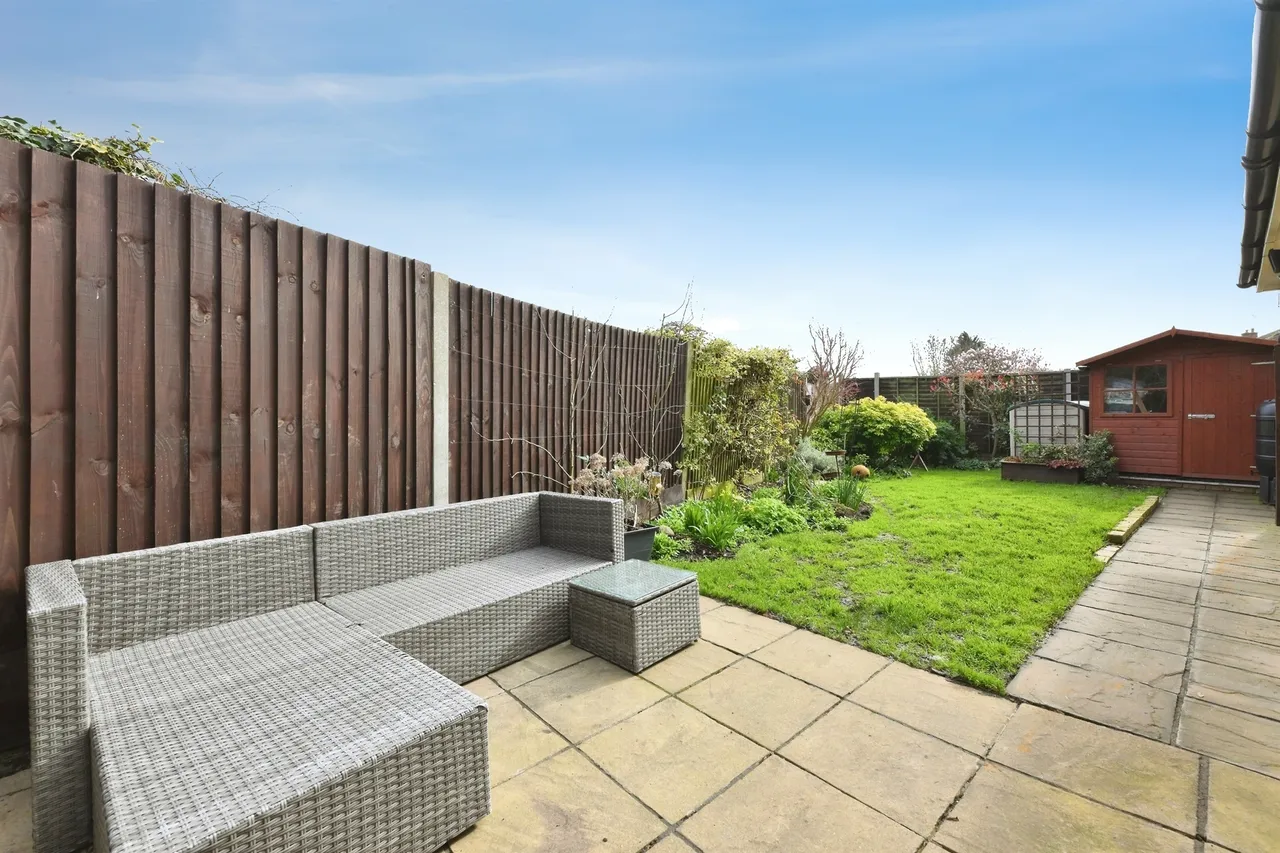 Wavell Close, Cheshunt, Waltham Cross, photo 3