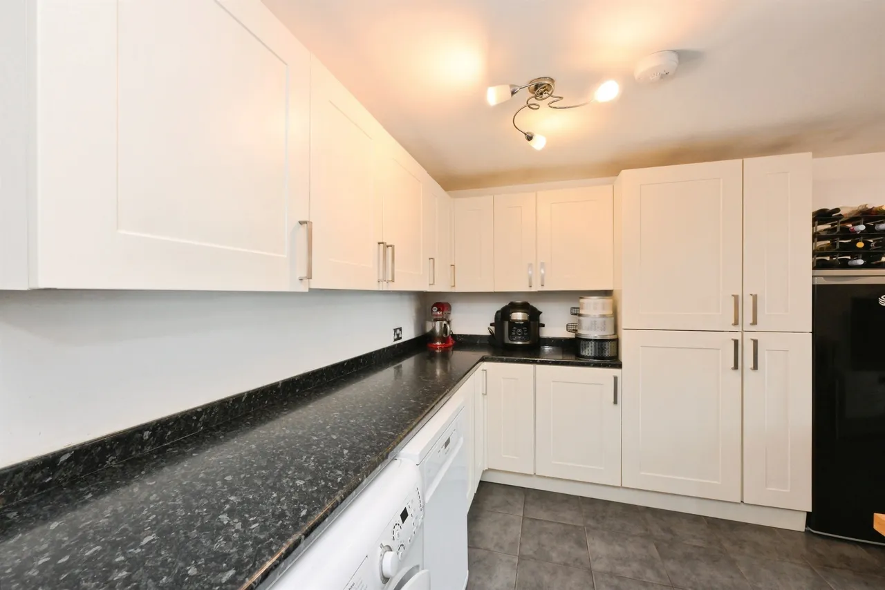 Wavell Close, Cheshunt, Waltham Cross, photo 5