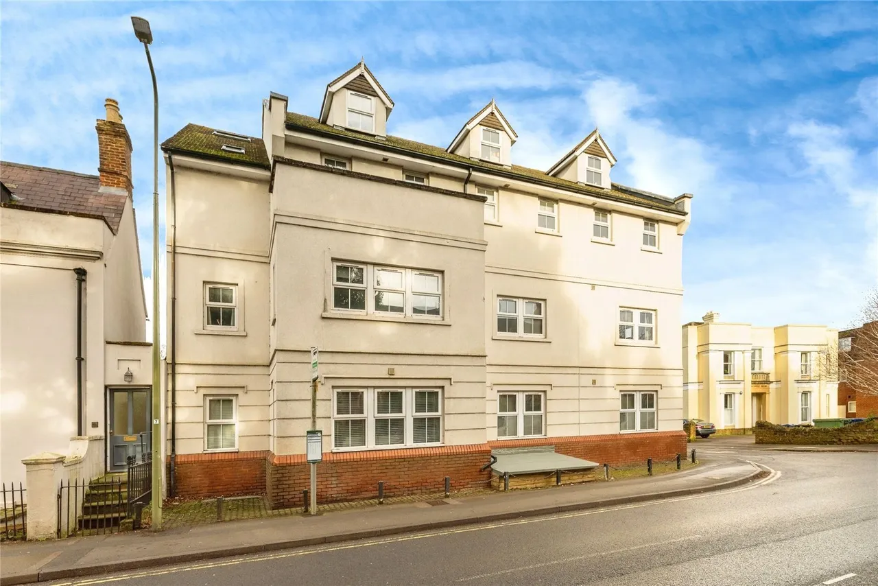 West Bar Street, Banbury, Oxfordshire, OX16, photo 2