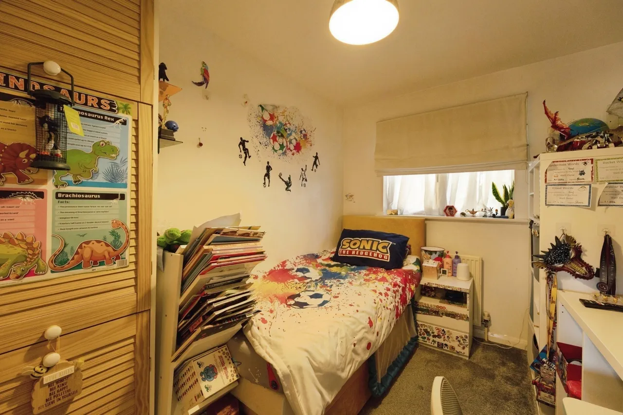 Friars Close, Ilford, IG1, photo 14