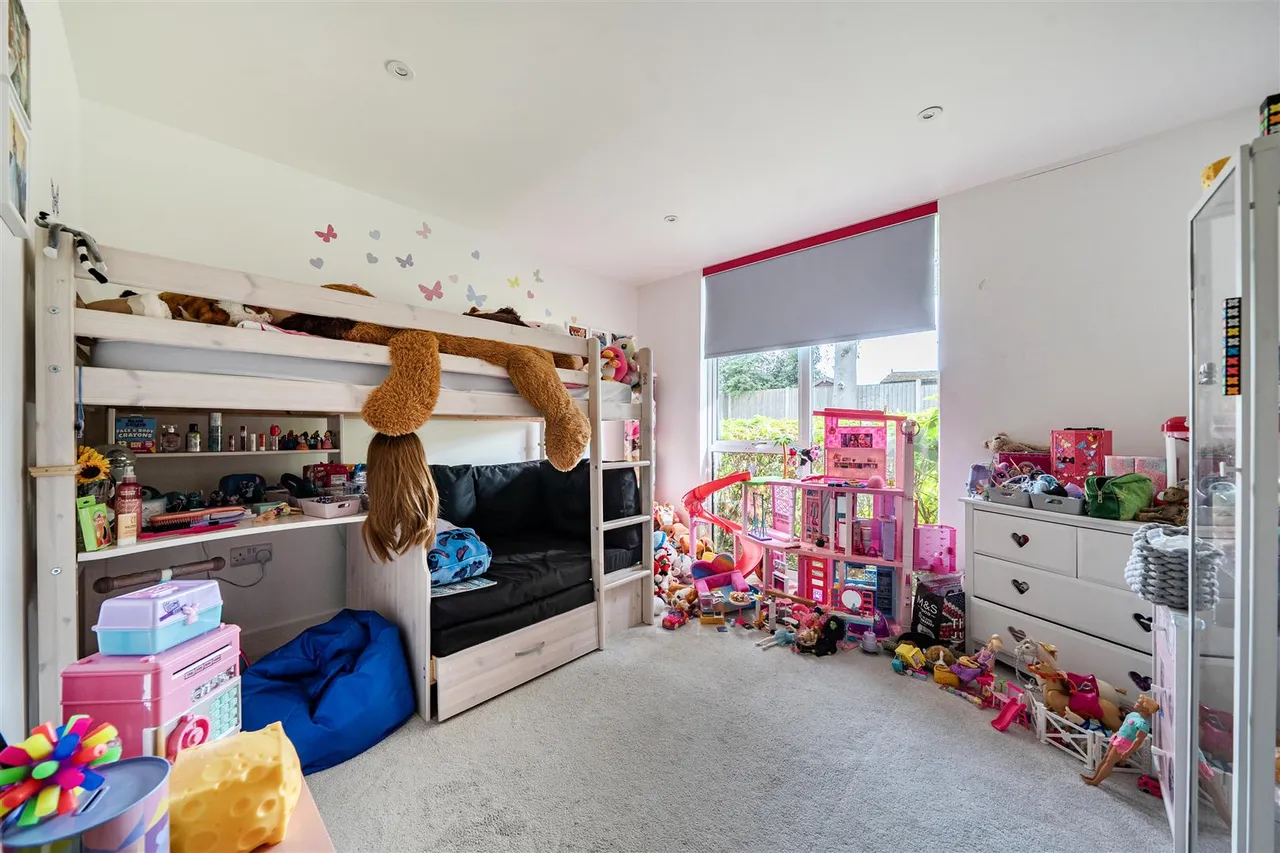 Old Swanwick Lane, Lower Swanwick, photo 10