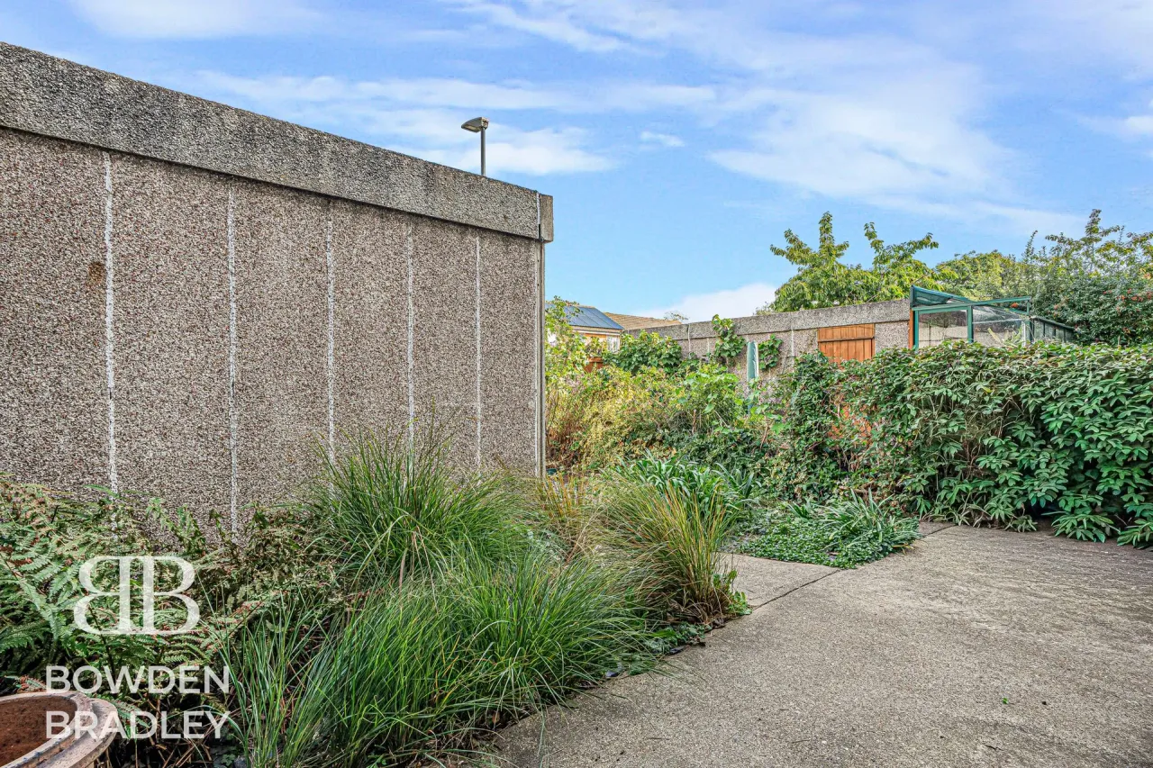 Aileen Walk, Stratford, E15, photo 41