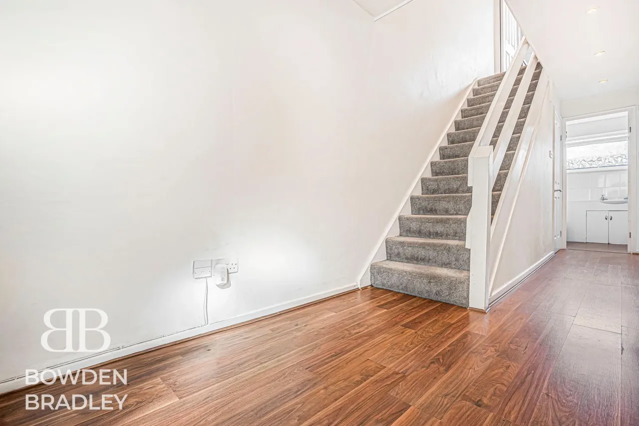 Aileen Walk, Stratford, E15, photo 8