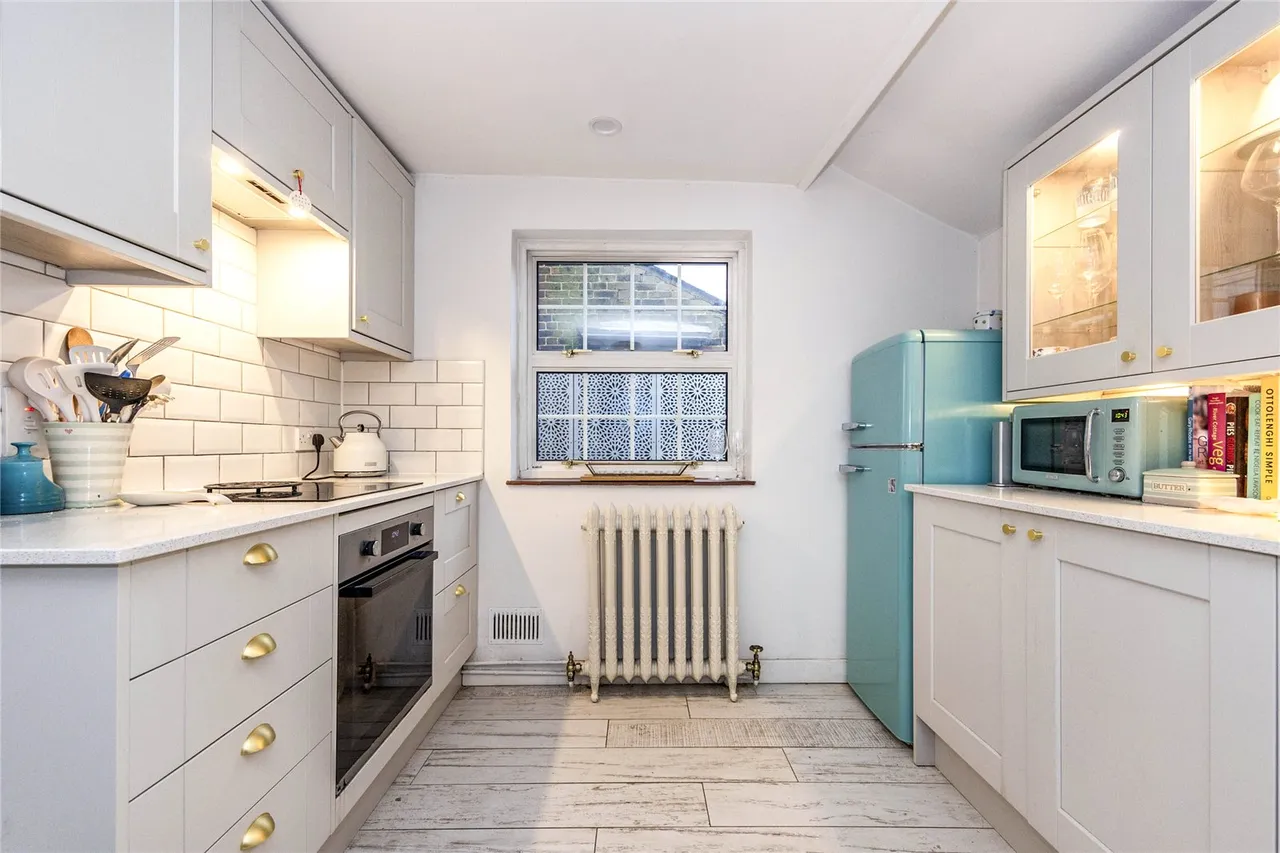 Northfield, Witley, GU8, photo 5