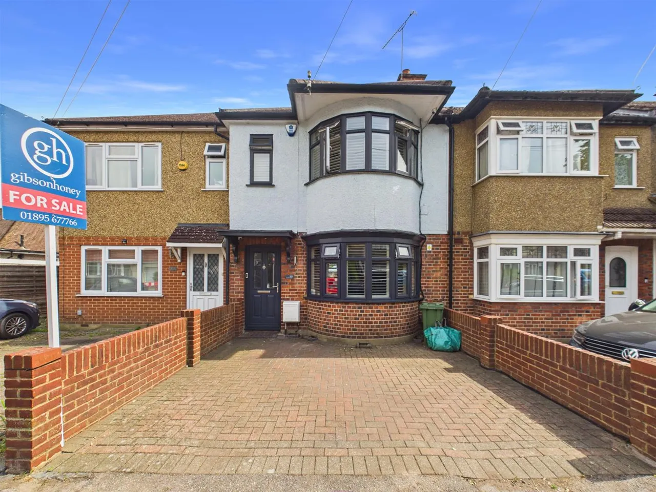 3 bed property for sale, Linden Avenue, Ruislip, HA4