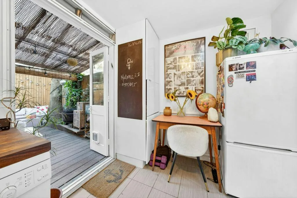 Hertslet Road, London, N7, photo 13