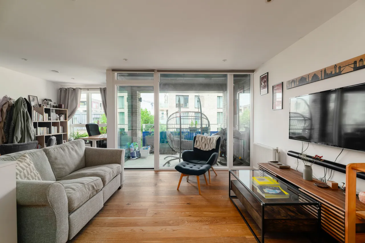 14 Peartree Way, London, SE10, photo 4