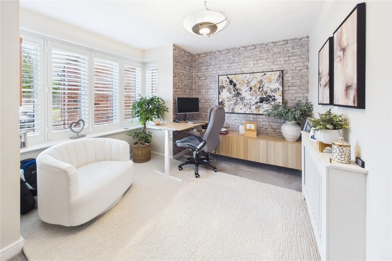 Cook Grove, Spencers Wood, RG7, photo 10