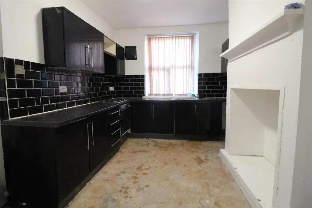 Water Street, Huddersfield, HD1, photo 7