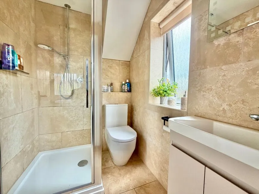 Beach Close, Evesham, Worcestershire, WR11, photo 11