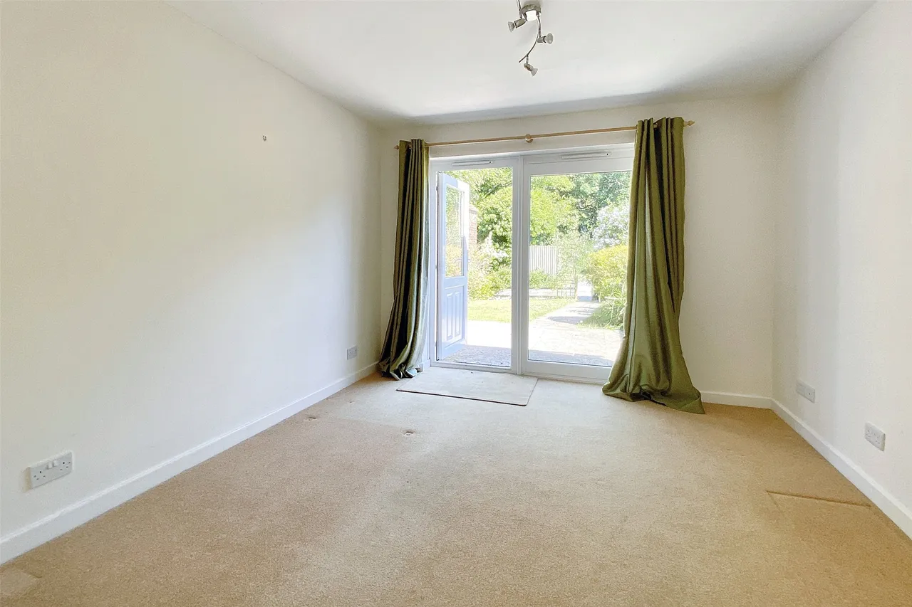 Mantle Street, Wellington, TA21, photo 6