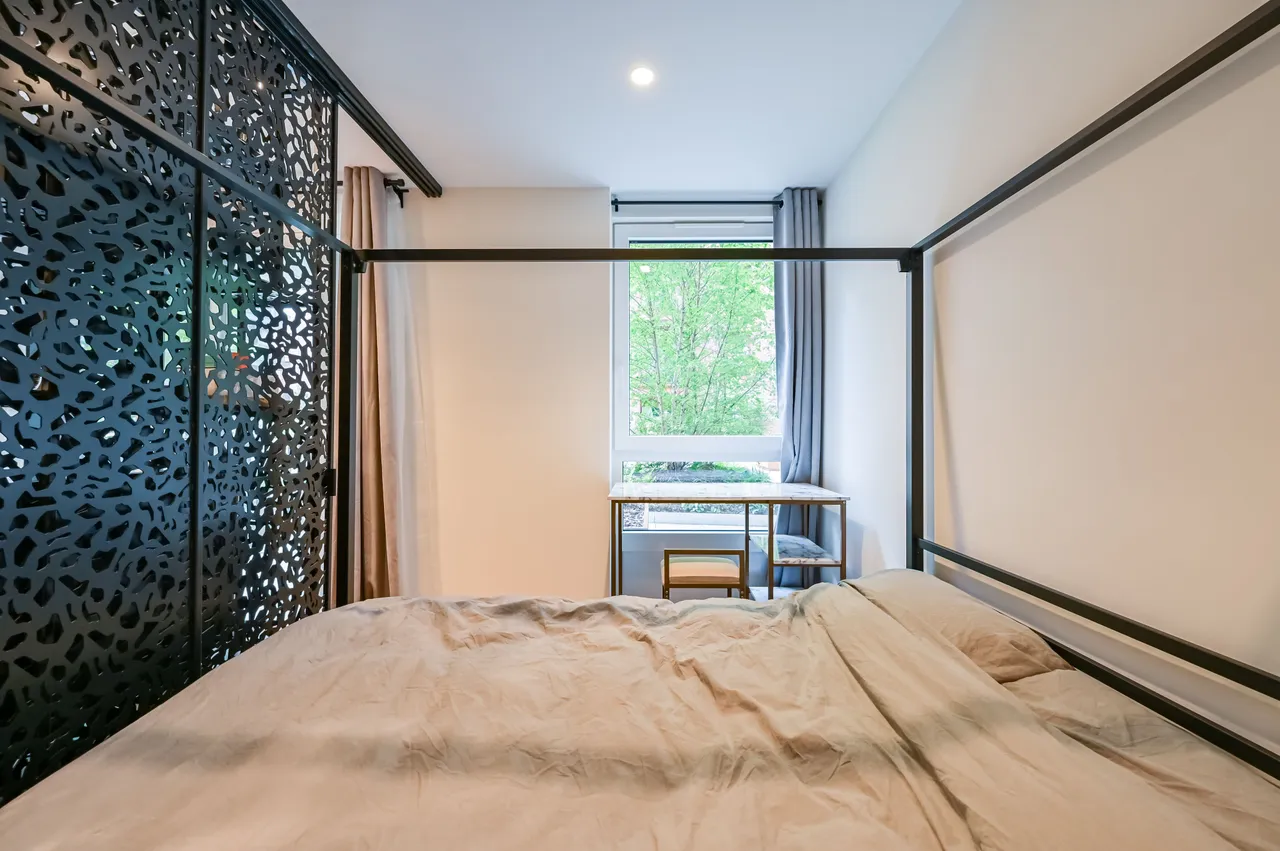 Flat 104, Curlew House, London, photo 10